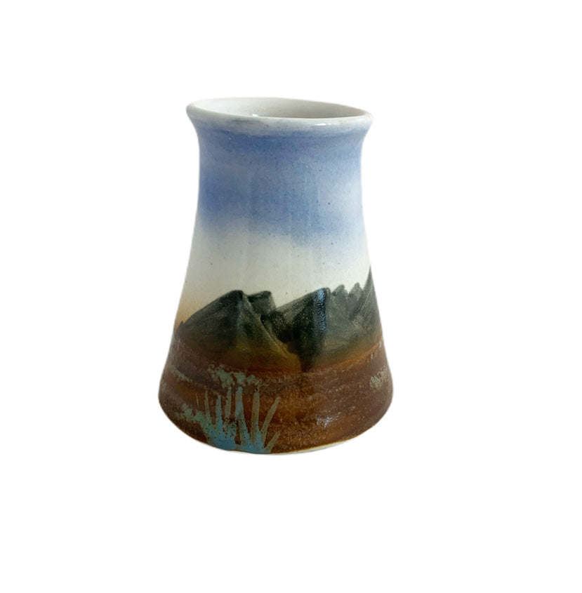 Cuillin Scenes Straight Vase