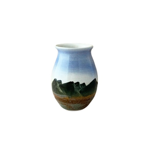 Cuillin Scenes Curvy Vase